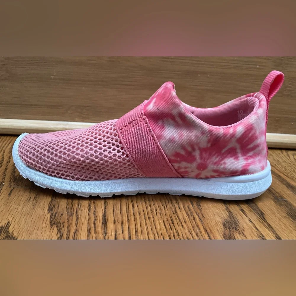 Cat & Jack comfortable pink